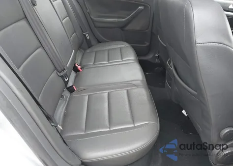 2008 Volkswagen Jetta Se/Sel z USA, uszkodzony, nr VIN 3VWRM71K38M043595